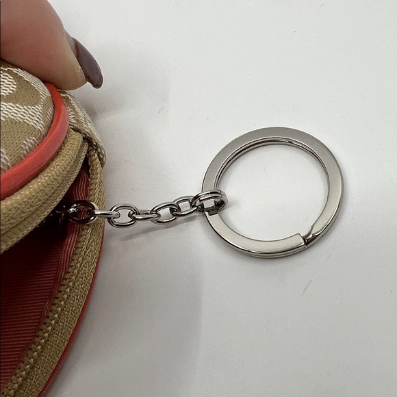 Coach Signature Coral Crab Appliqué Coin Purse Keyring Wristlet F60991 - Picture 11 of 16